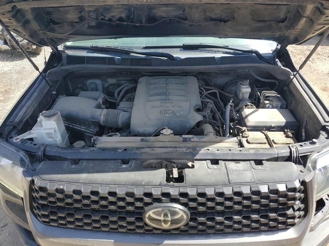 2019 Toyota Tundra VIN 5TFUM5F12KX083914 photo 11