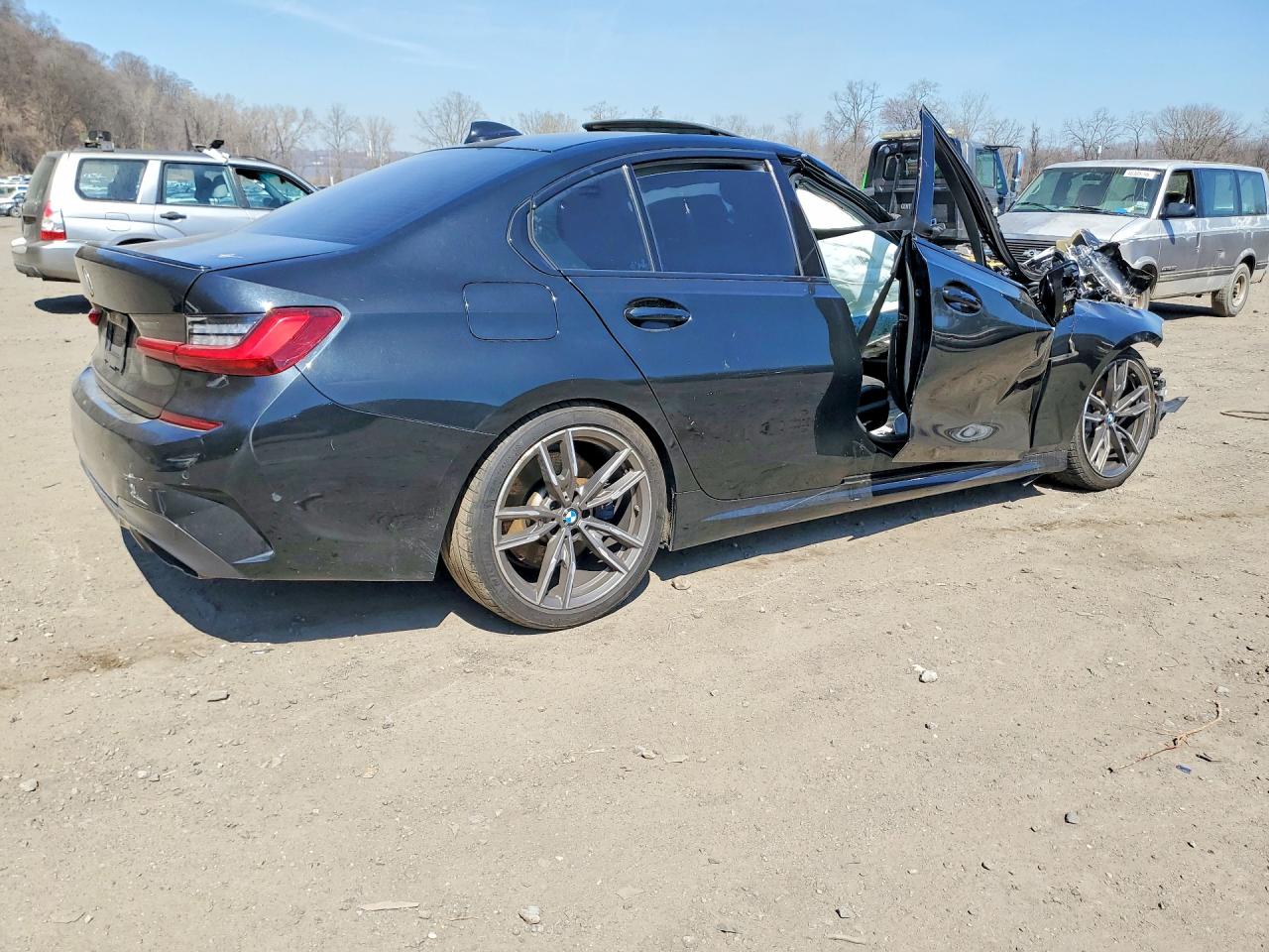 2020 BMW M3 VIN WBA5U9C02LFH25319 photo 3