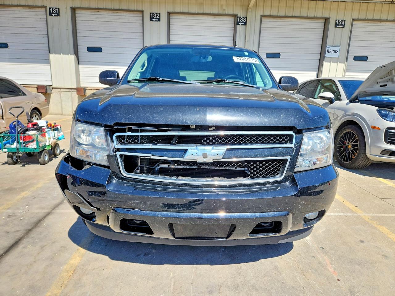 2011 Chevrolet Suburban VIN 1GNSKJE39BR387326 photo 5