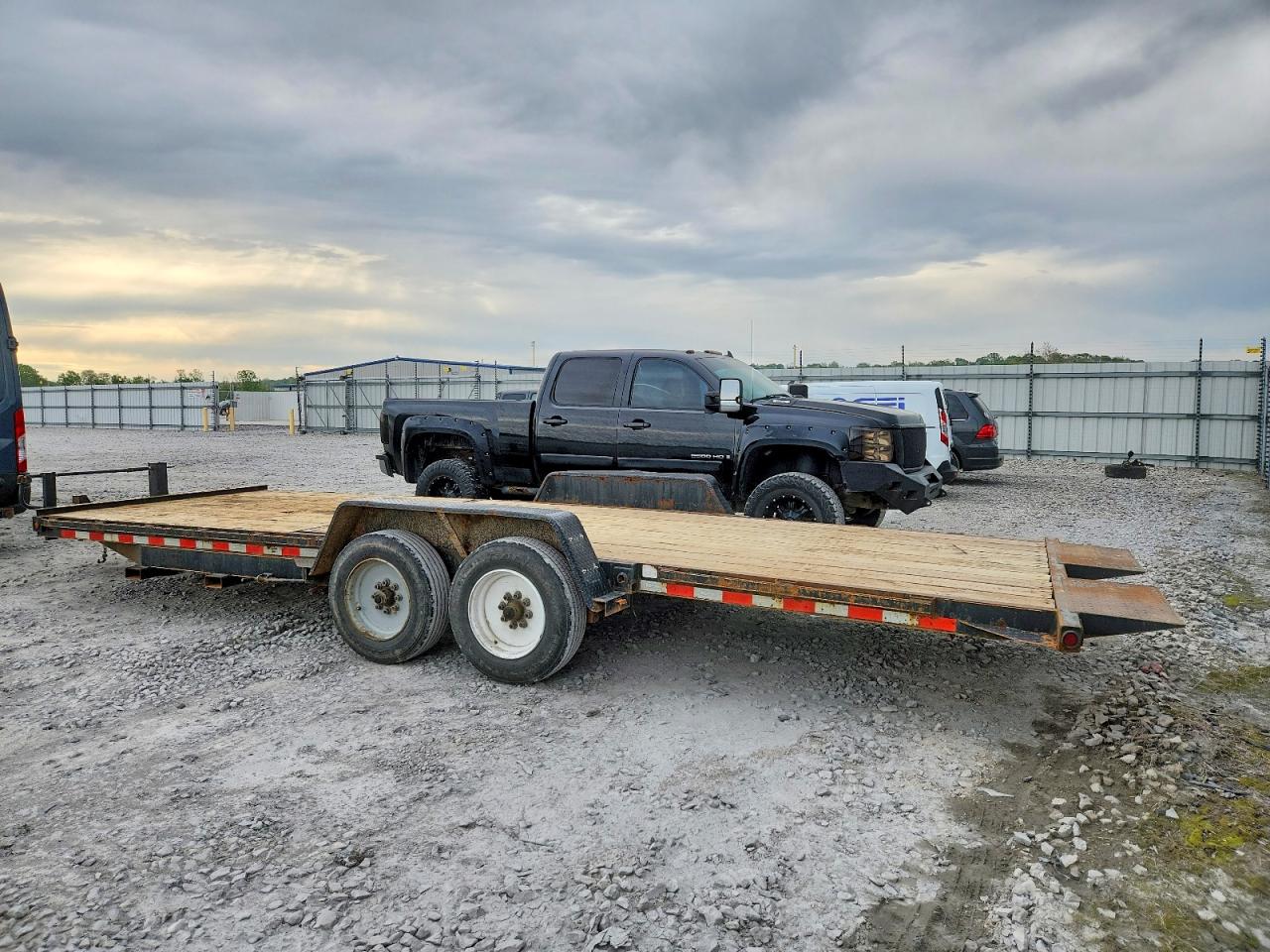 2020 KAUFMAN Trailer VIN 5VGFD2228LL002365 photo 3