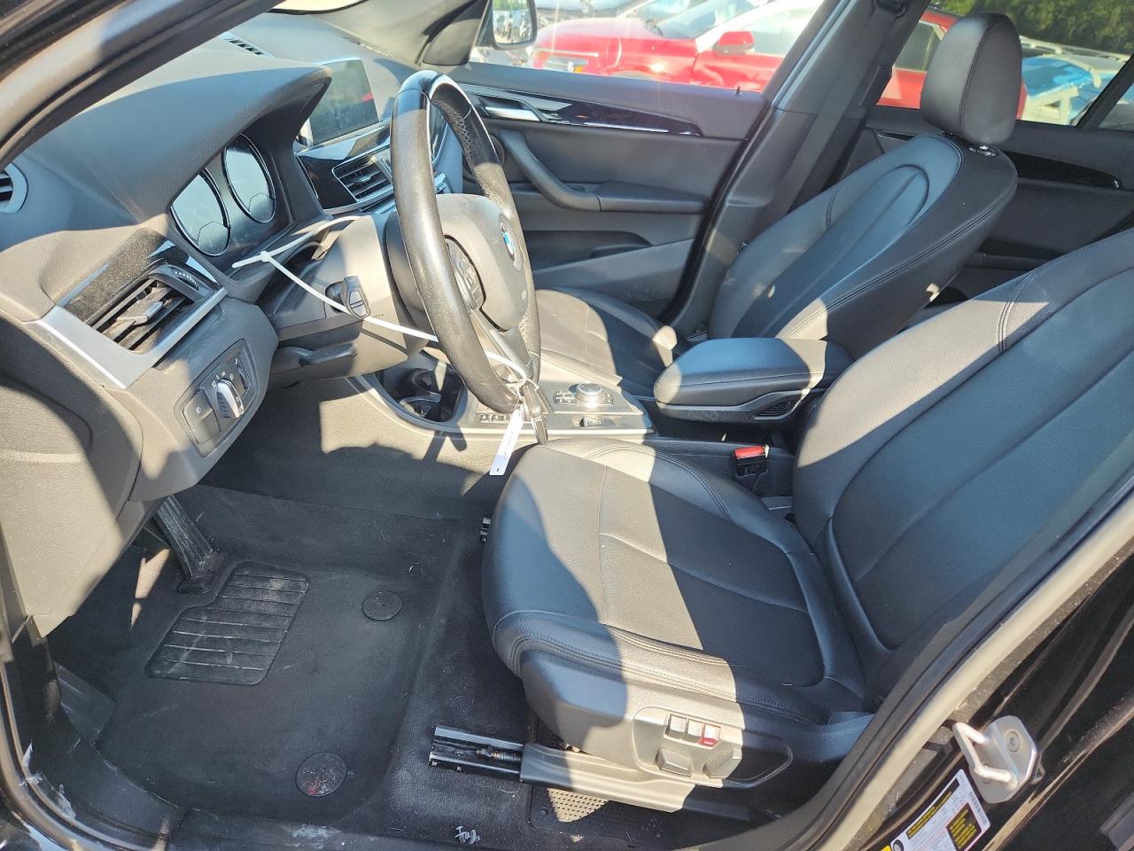 2019 BMW X1 VIN WBXHU7C57K3H46363 photo 7