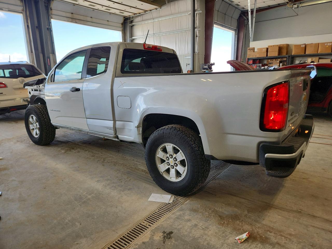 2020 Colorado VIN 1GCHSBEN9L1126014 photo 2