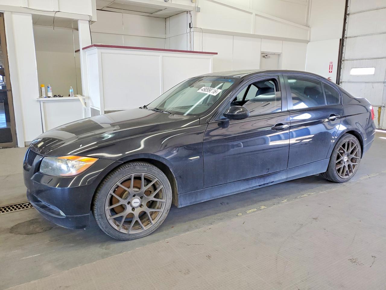 2006 BMW 3 series VIN WBAVD33596KV62492 photo 1