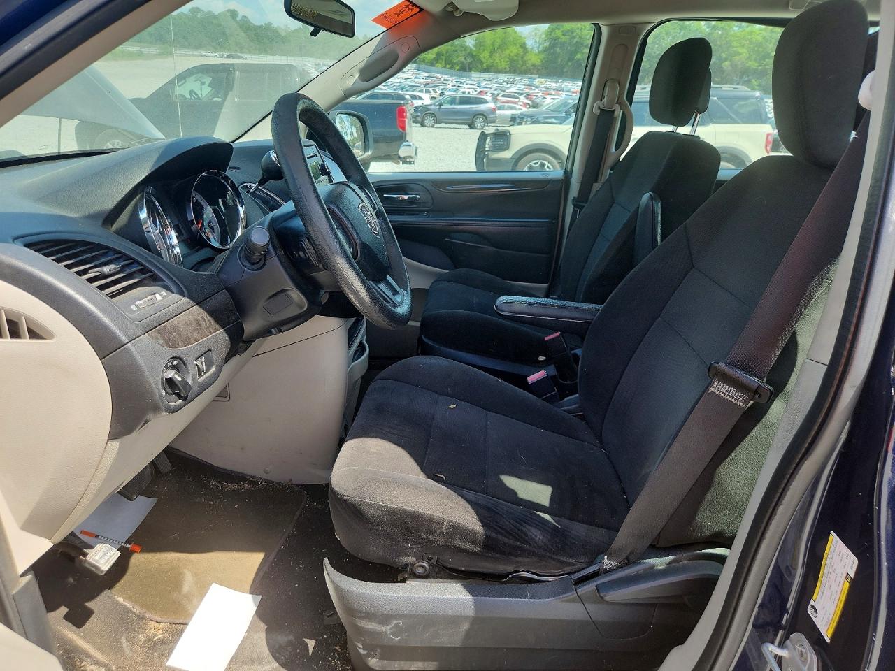 2012 Dodge Caravan VIN 2C4RDGBG4CR268641 photo 7