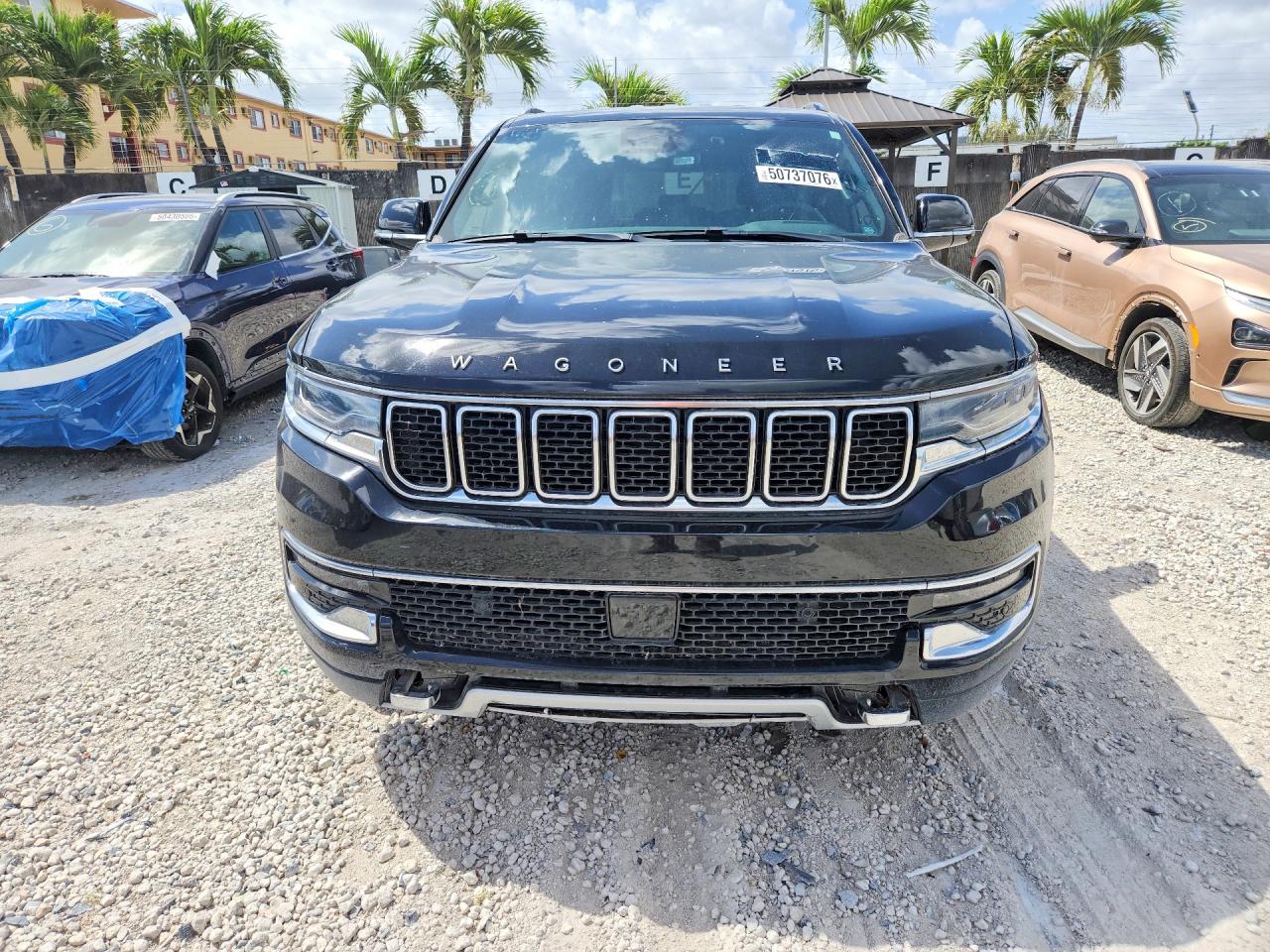 2024 Jeep Wagoneer VIN 1C4SJSBP8RS104961 photo 5