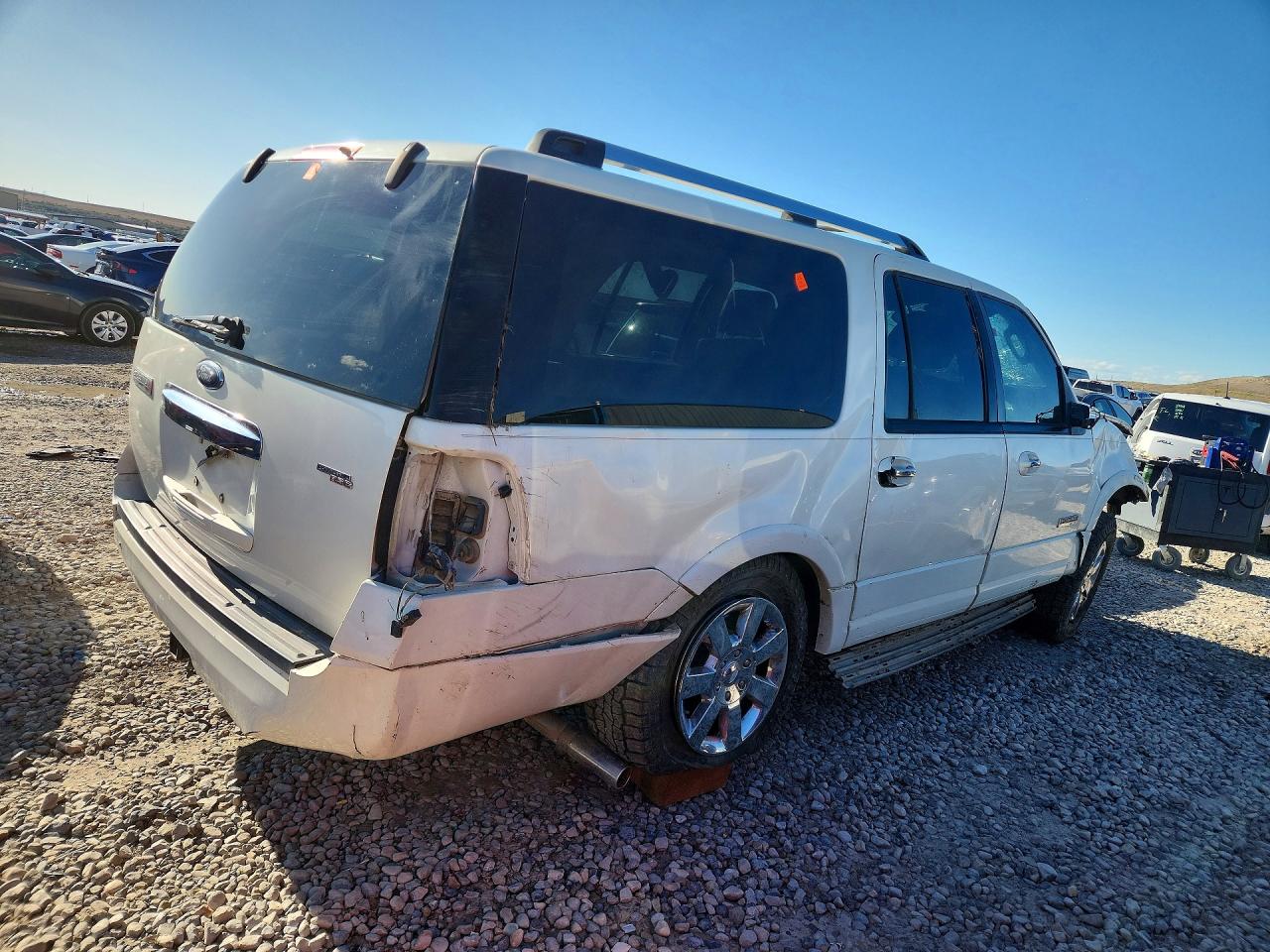 2007 Ford Expedition VIN 1FMFK20547LA88602 photo 3