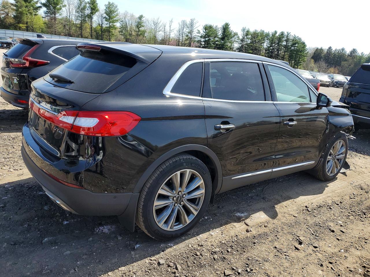 2017 Lincoln Mkx VIN 2LMPJ8LP6HBL29444 photo 3