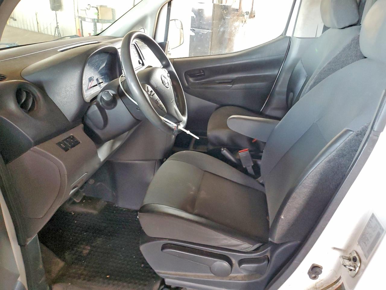 2019 Nissan Nv VIN 3N6CM0KN6KK697774 photo 7