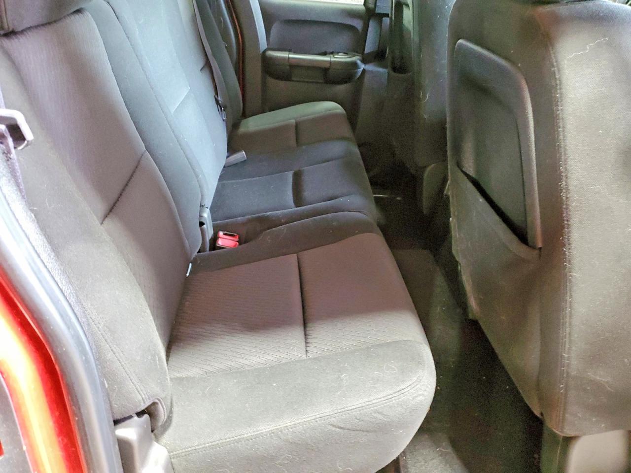 2011 Chevrolet Silverado VIN 1GCRKSE38BZ202552 photo 10