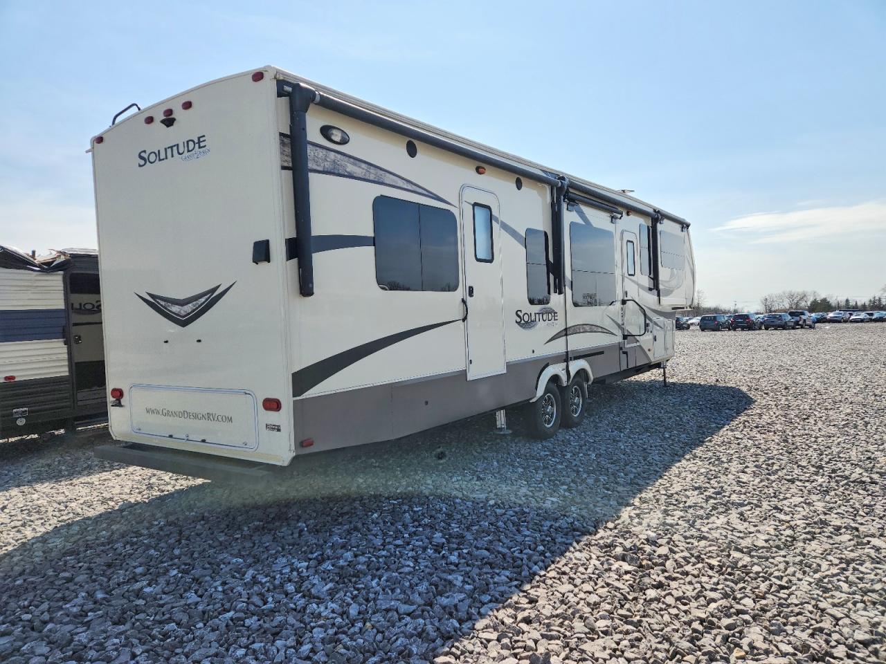 2019 GRAND Solitude VIN 573FS4320K9900123 photo 4