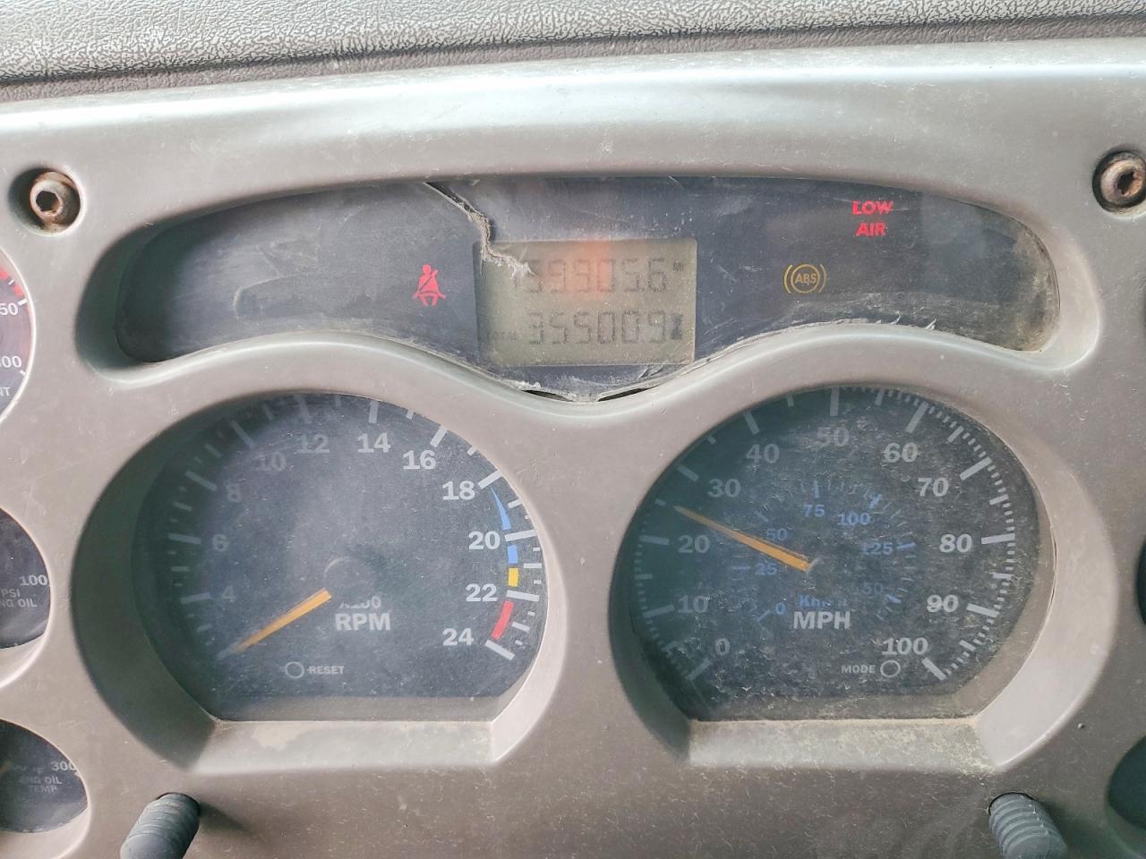 2001 MACK All other VIN 1M1AA13YX1W141536 photo 8