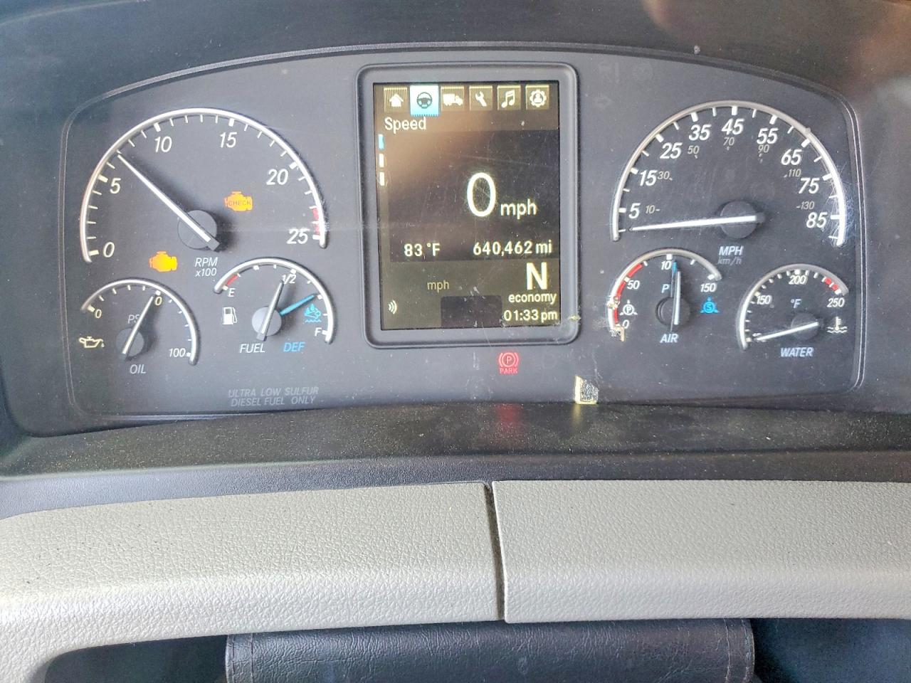 2022 FREIGHTLINER All other VIN 3AKJHHDR0NSMY2492 photo 8