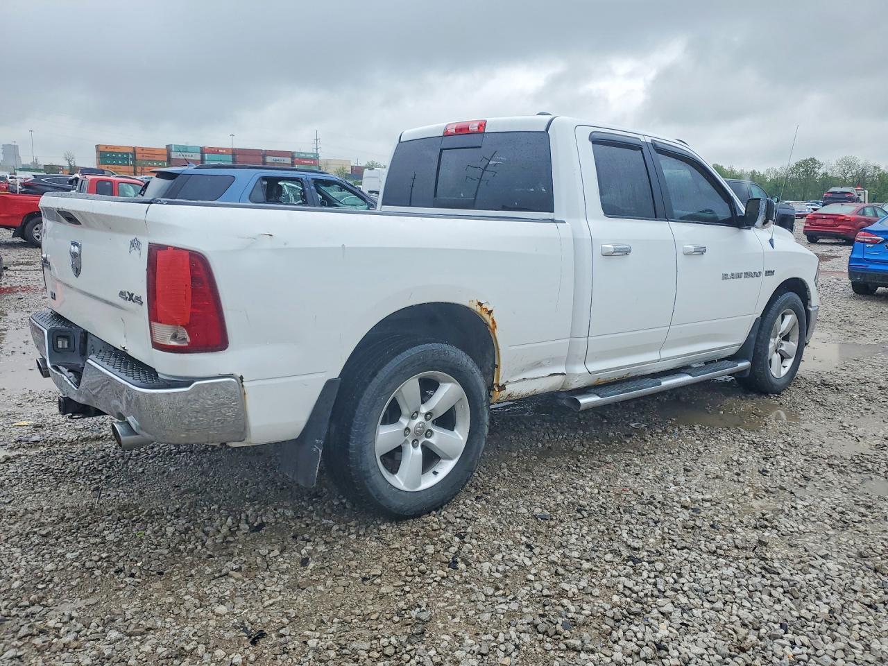 2011 Dodge Ram 1500 VIN 1D7RV1GT9BS599833 photo 3