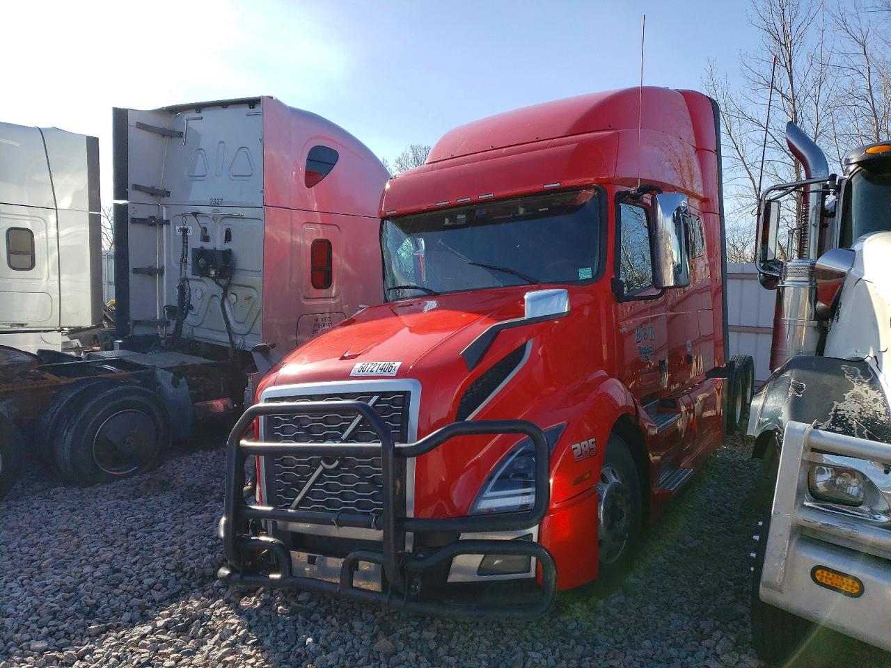2024 Volvo Vnl VIN 4V4NC9EH8RN655883 photo 2