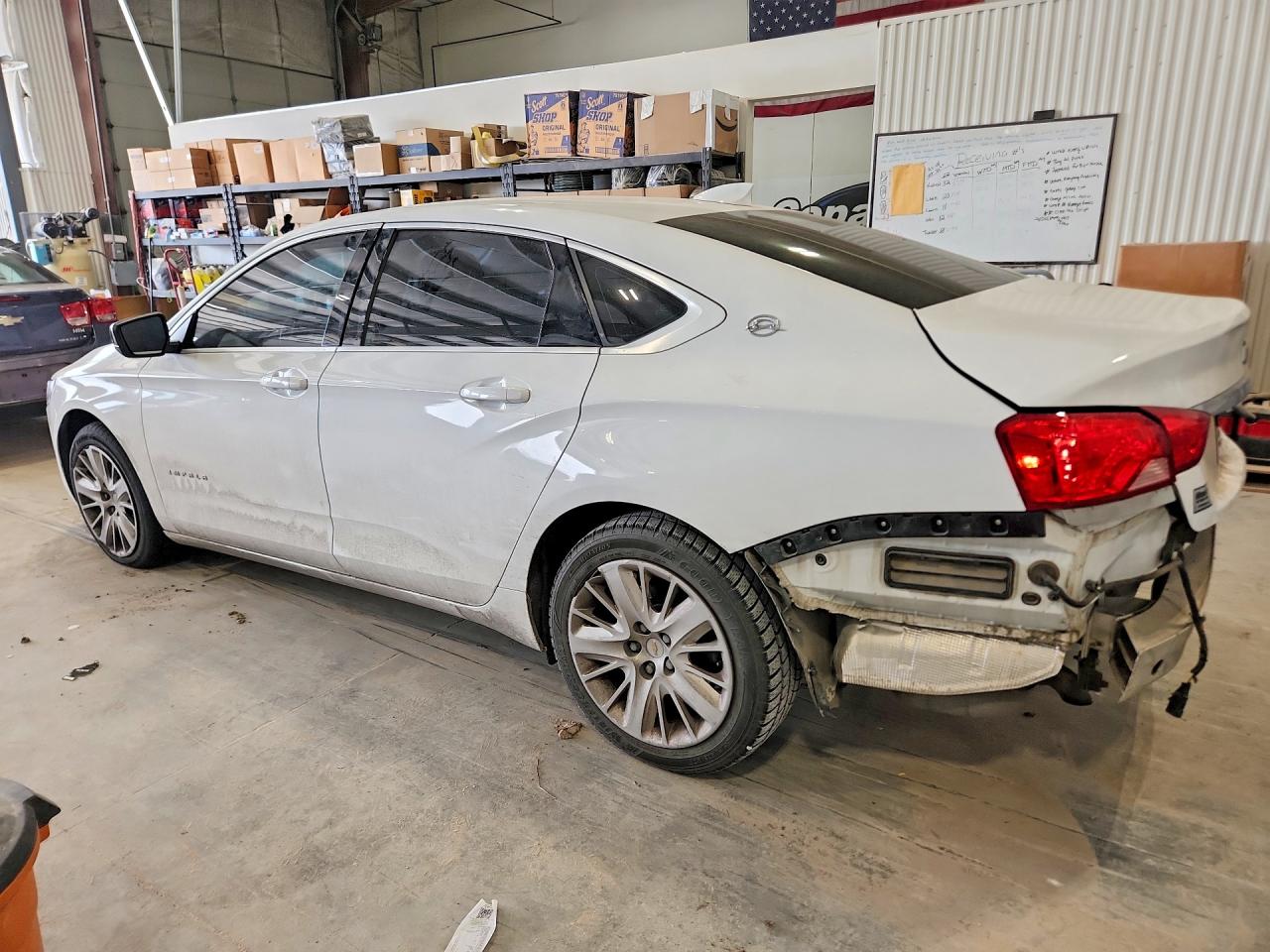 2017 Chevrolet Impala VIN 2G11Z5SA3H9134282 photo 2