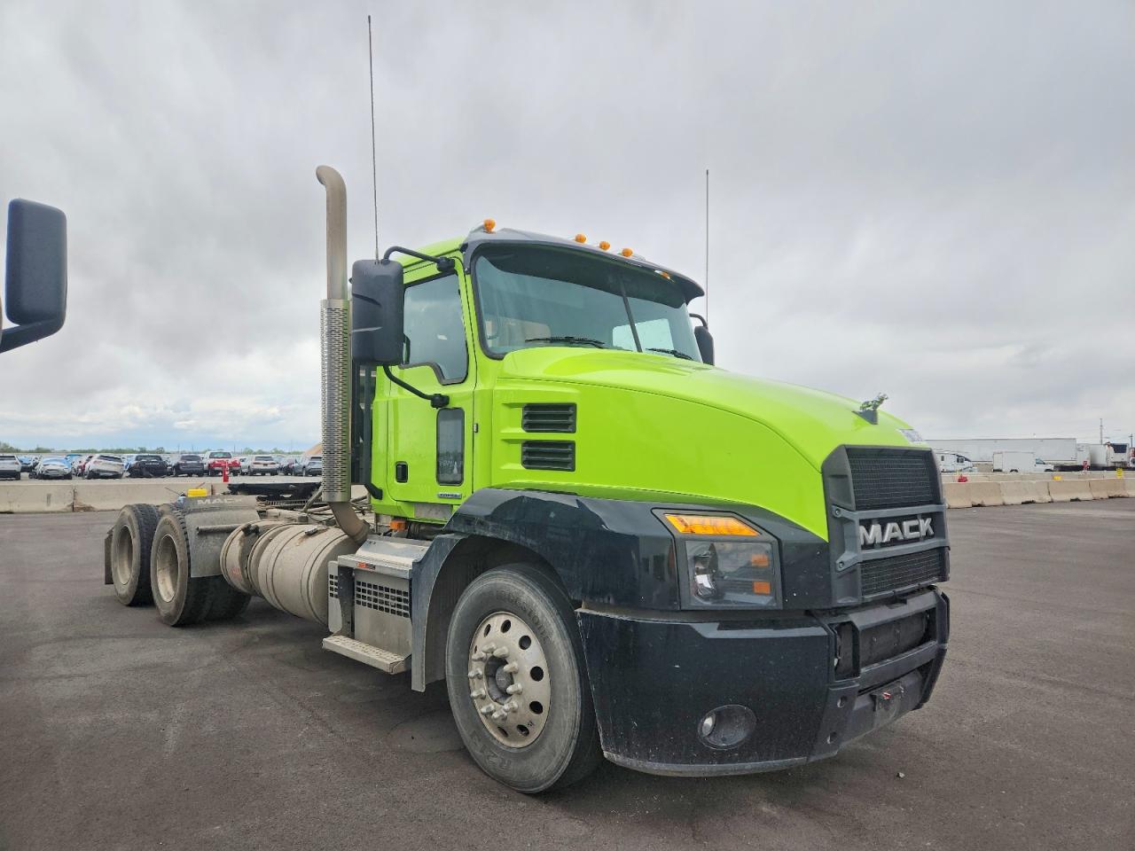 2025 MACK All other VIN 1M1AN4GY4SM048802 photo 1