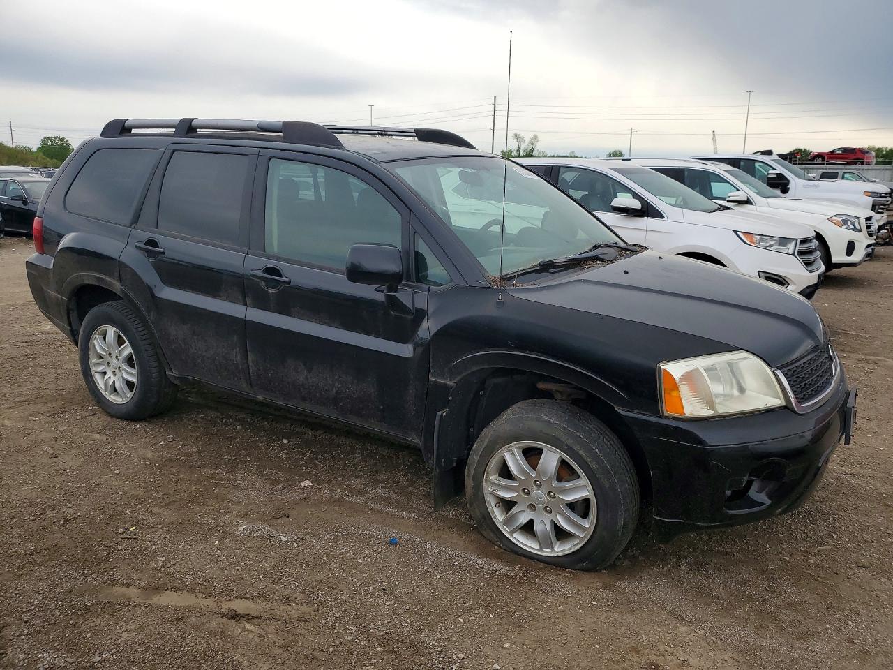 2011 Mitsubishi Endeavor VIN 4A4JN2AS5BE030062 photo 4