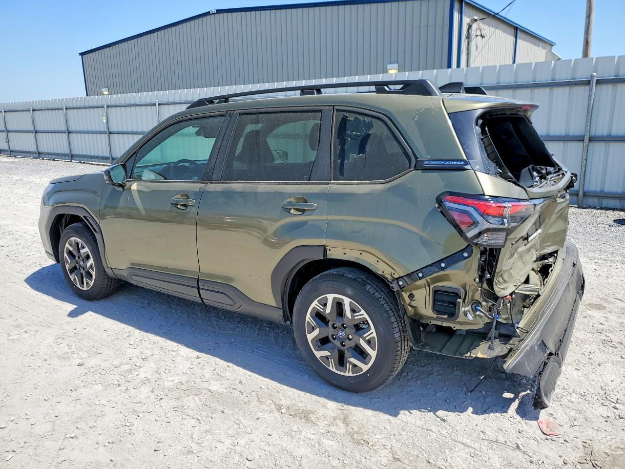 2026 SUBARU Forester VIN 4S4SLDD65T3040191 photo 2