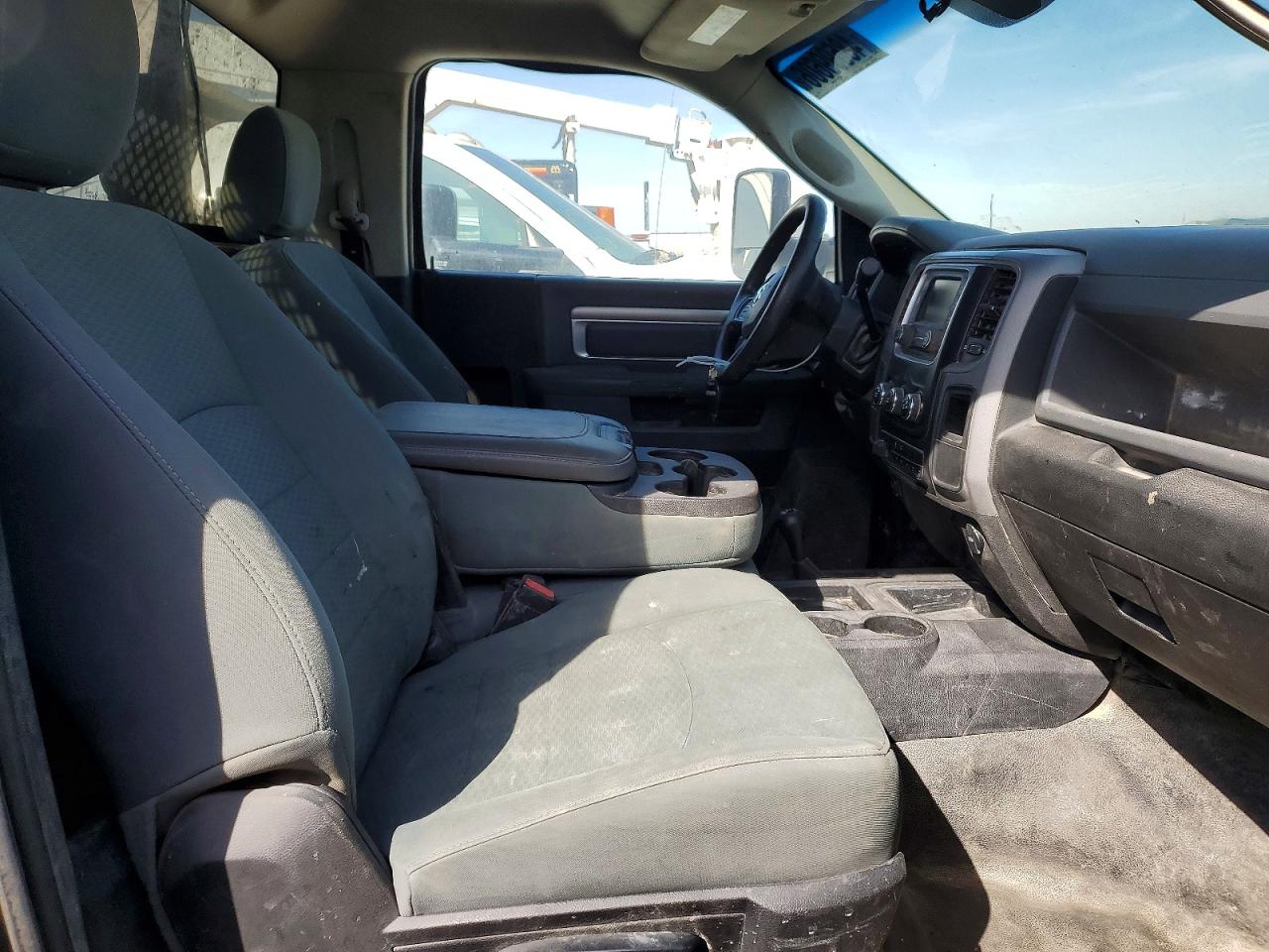 2015 Ram 3500 VIN 3C7WRTAJXFG691019 photo 10
