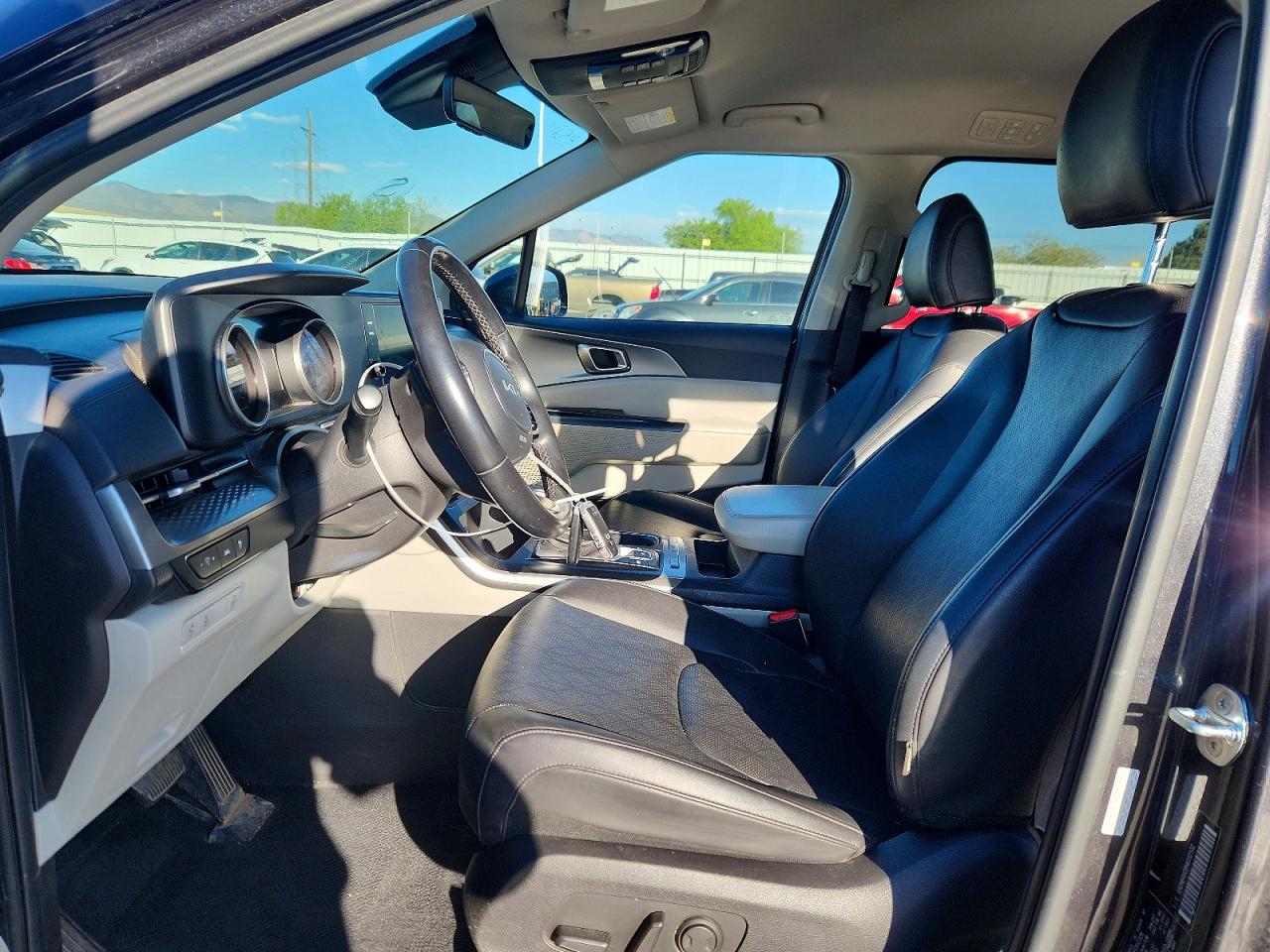 2022 Kia All other VIN KNDNB4H38N6132532 photo 7
