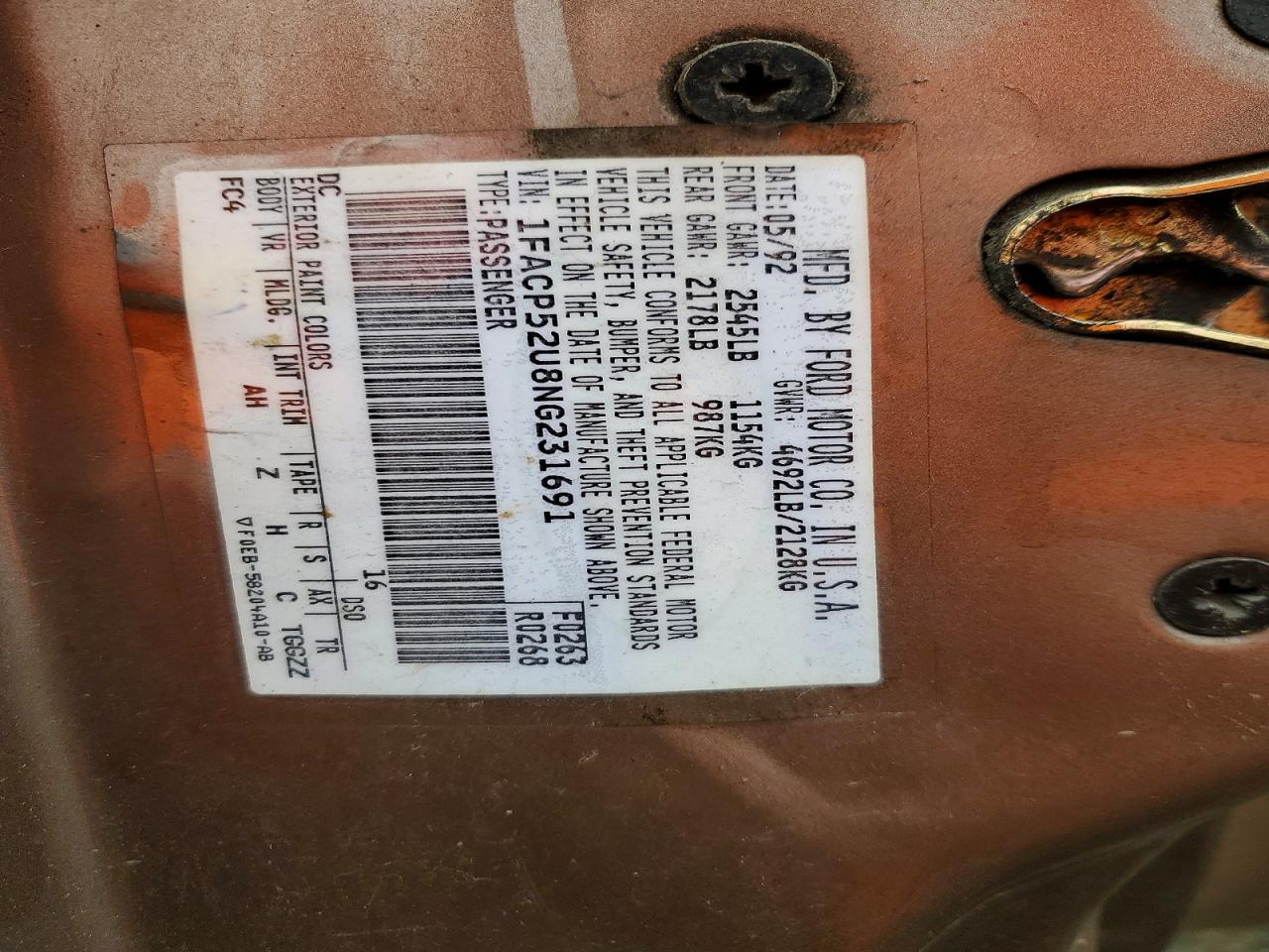 1992 Ford Taurus VIN 1FACP52U8NG231691 photo 12