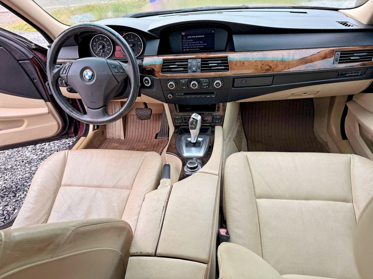 2009 BMW 5 series VIN WBANU53539C119930 photo 9