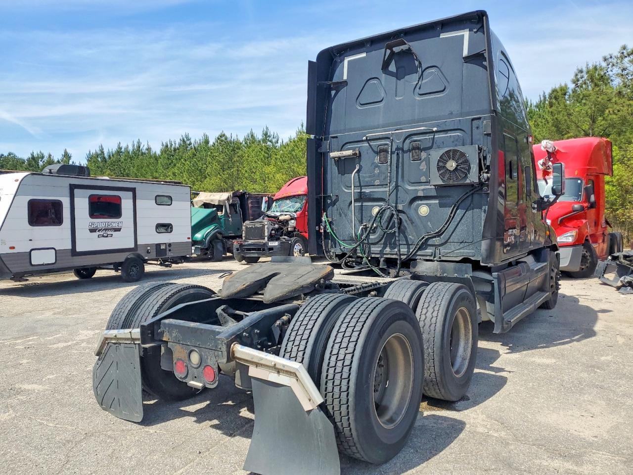 2012 FREIGHTLINER All other VIN 1FUJGLDR2CSBS8917 photo 4
