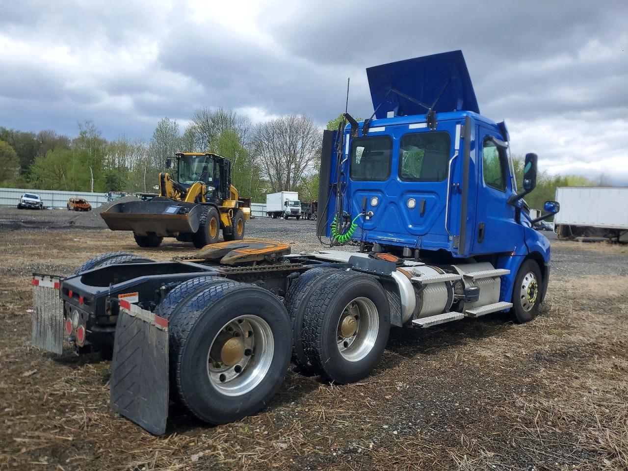 2022 FREIGHTLINER All other VIN 3AKJHLDR3NDNH3663 photo 4