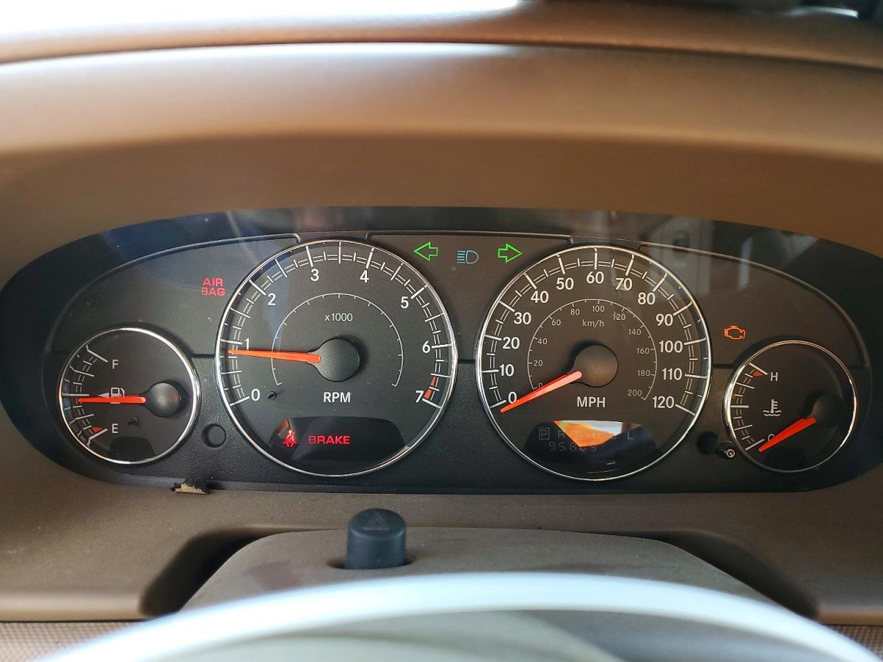 2004 Chrysler Sebring VIN 1C3EL45R54N244574 photo 9