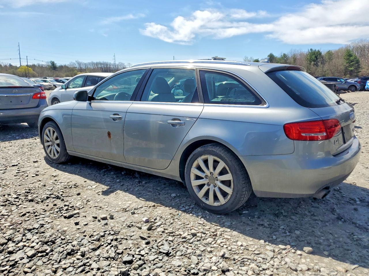 2010 AUDI A4 VIN WAUWFAFL5AA177720 photo 2