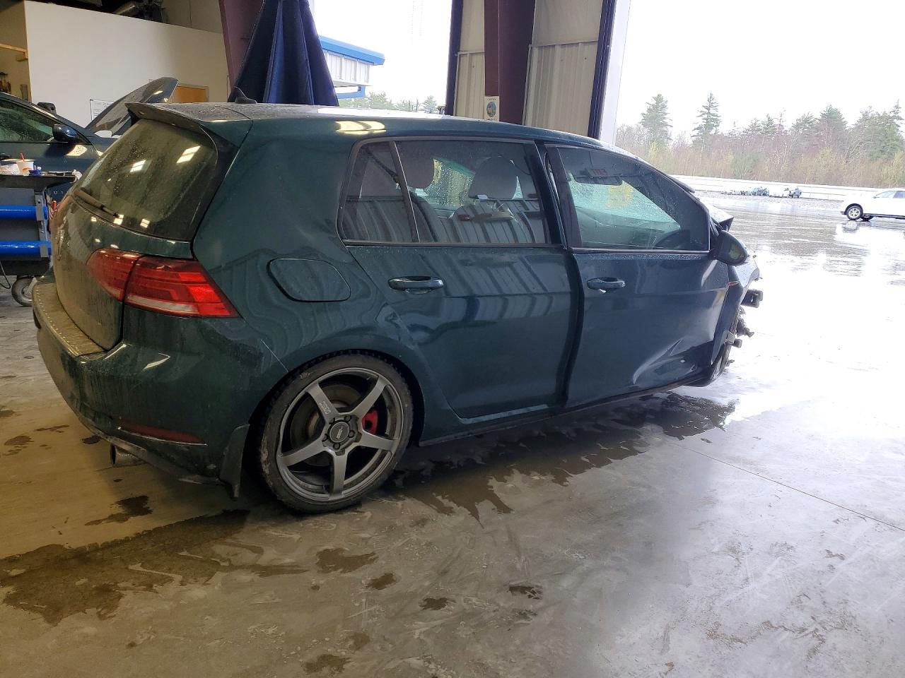 2019 Volkswagen Gti VIN 3VW5T7AU6KM022301 photo 3