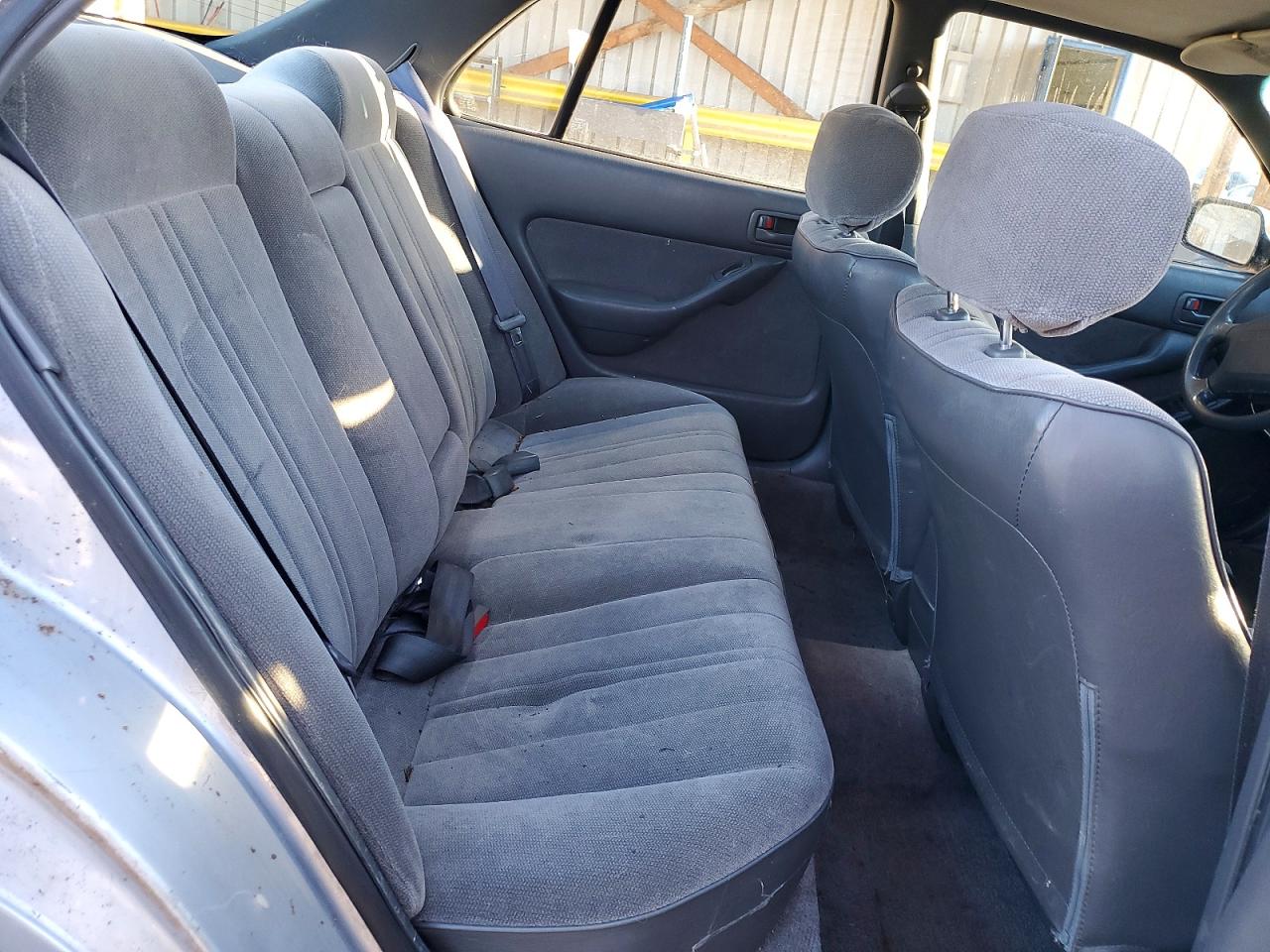 1996 TOYOTA Camry VIN JT2BG12K9T0385631 photo 10