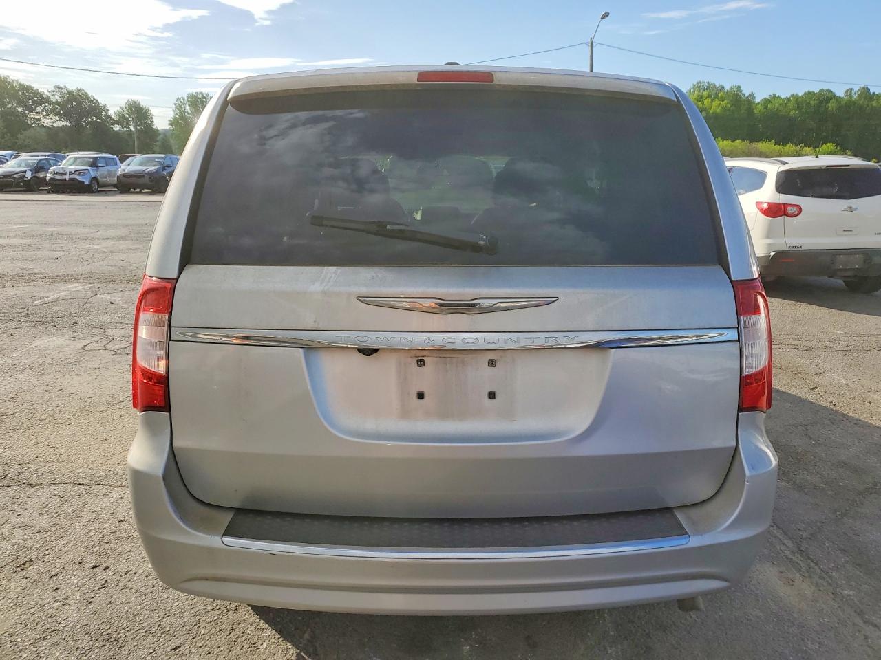2011 Chrysler Minivan VIN 2A4RR8DG0BR607182 photo 6