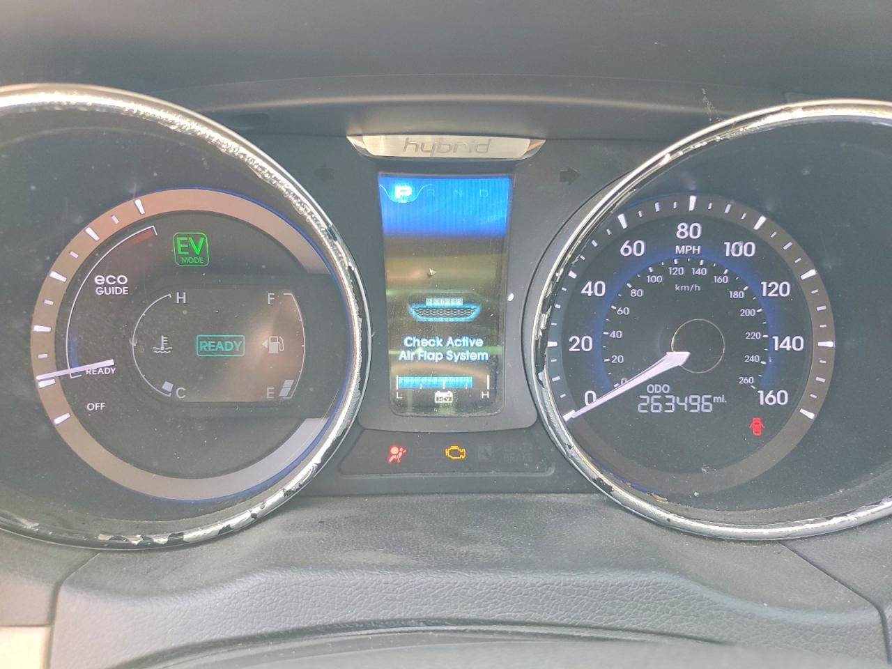 2015 Hyundai Sonata VIN KMHEC4A48FA135571 photo 9
