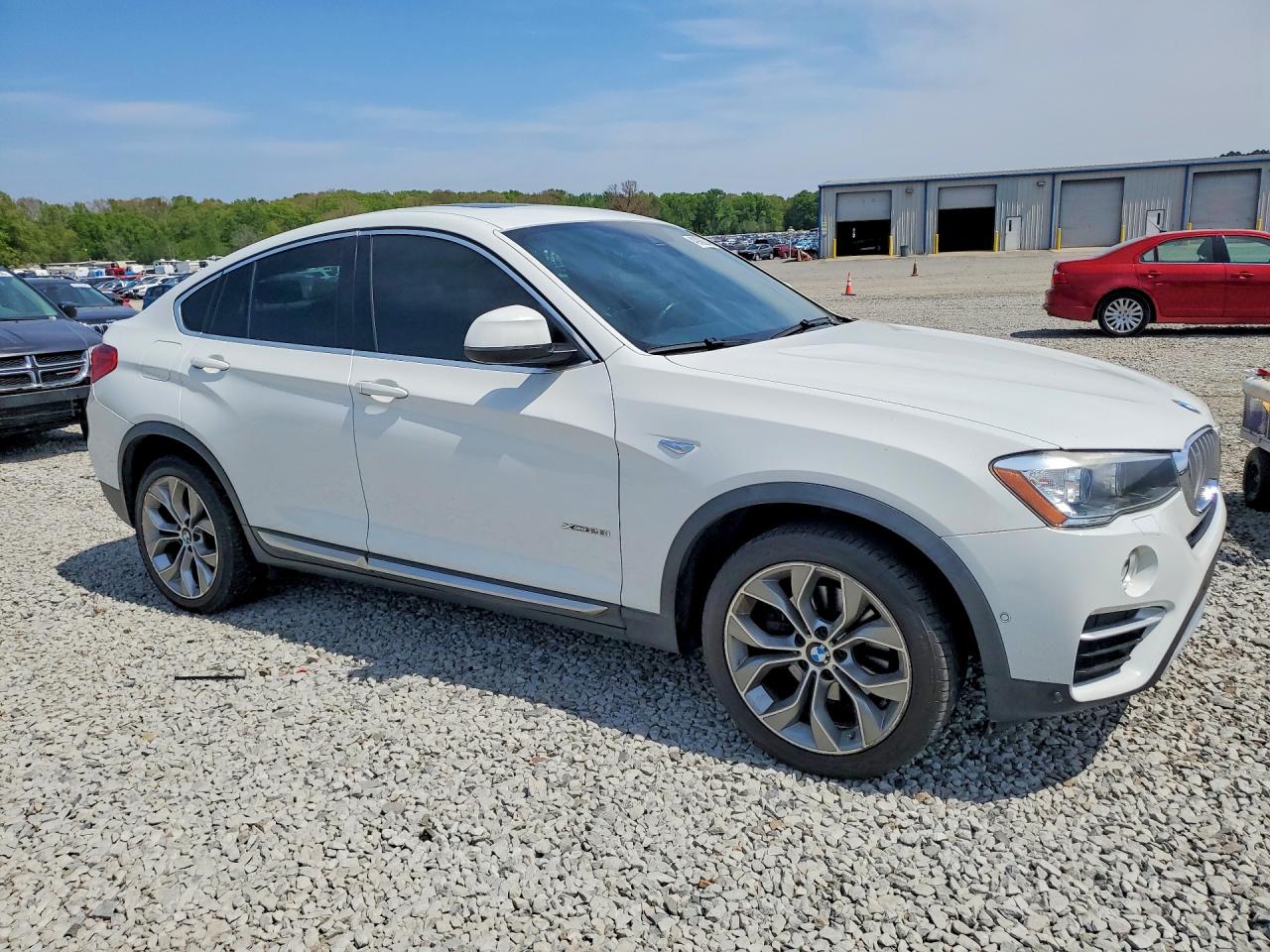 2018 BMW X4 VIN 5UXXW3C54J0T82426 photo 4