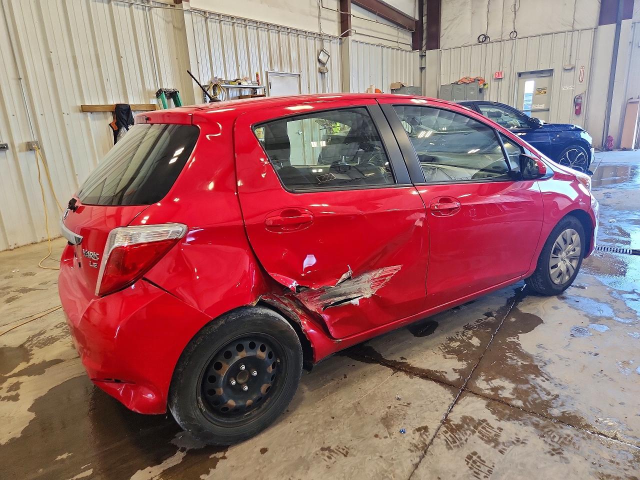 2014 Toyota Yaris VIN JTDKTUD39ED589321 photo 3