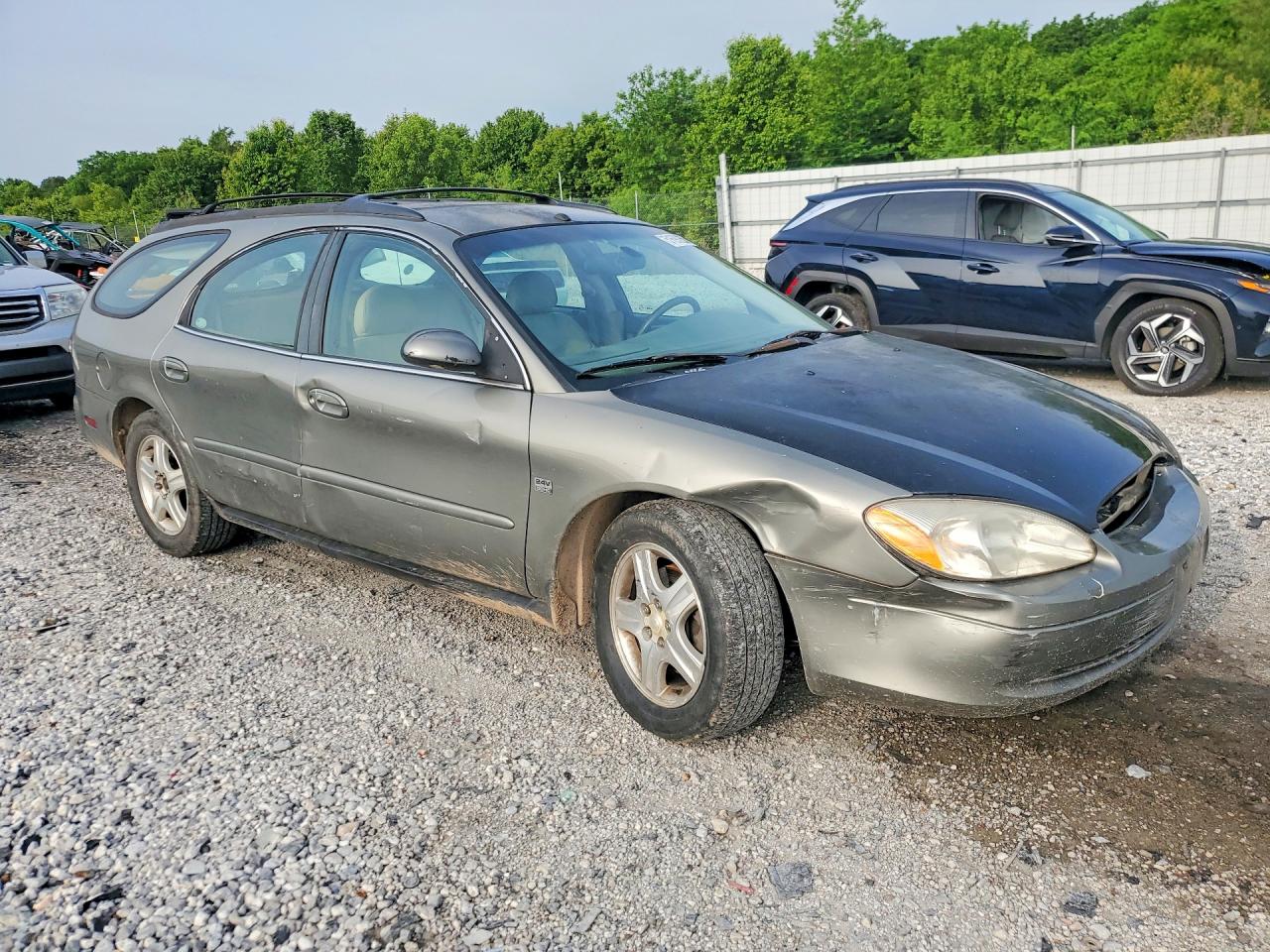 2002 Ford Taurus VIN 1FAHP59S42A112352 photo 4