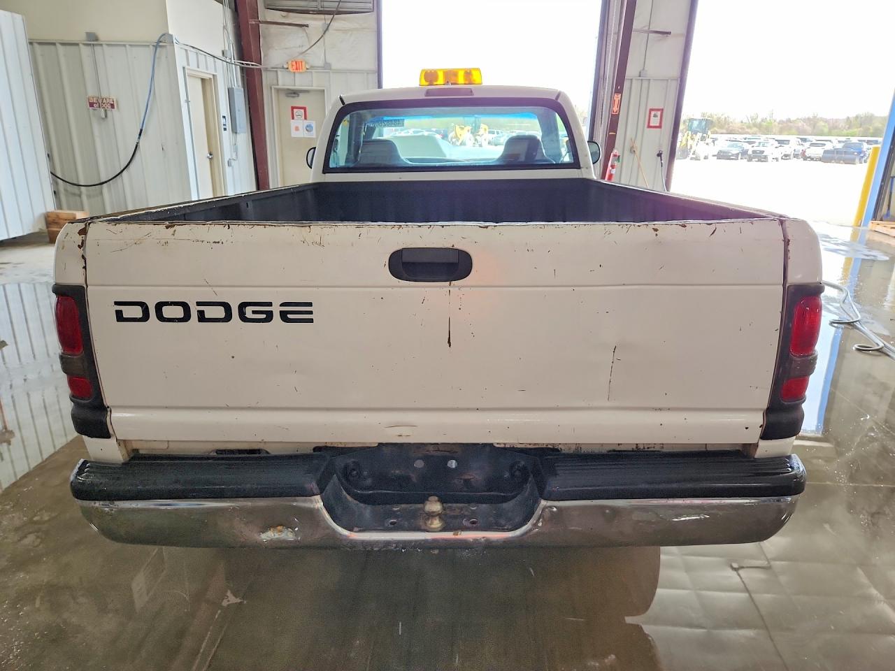 2001 Dodge Ram 1500 VIN 1B7HC16Y61S142565 photo 6
