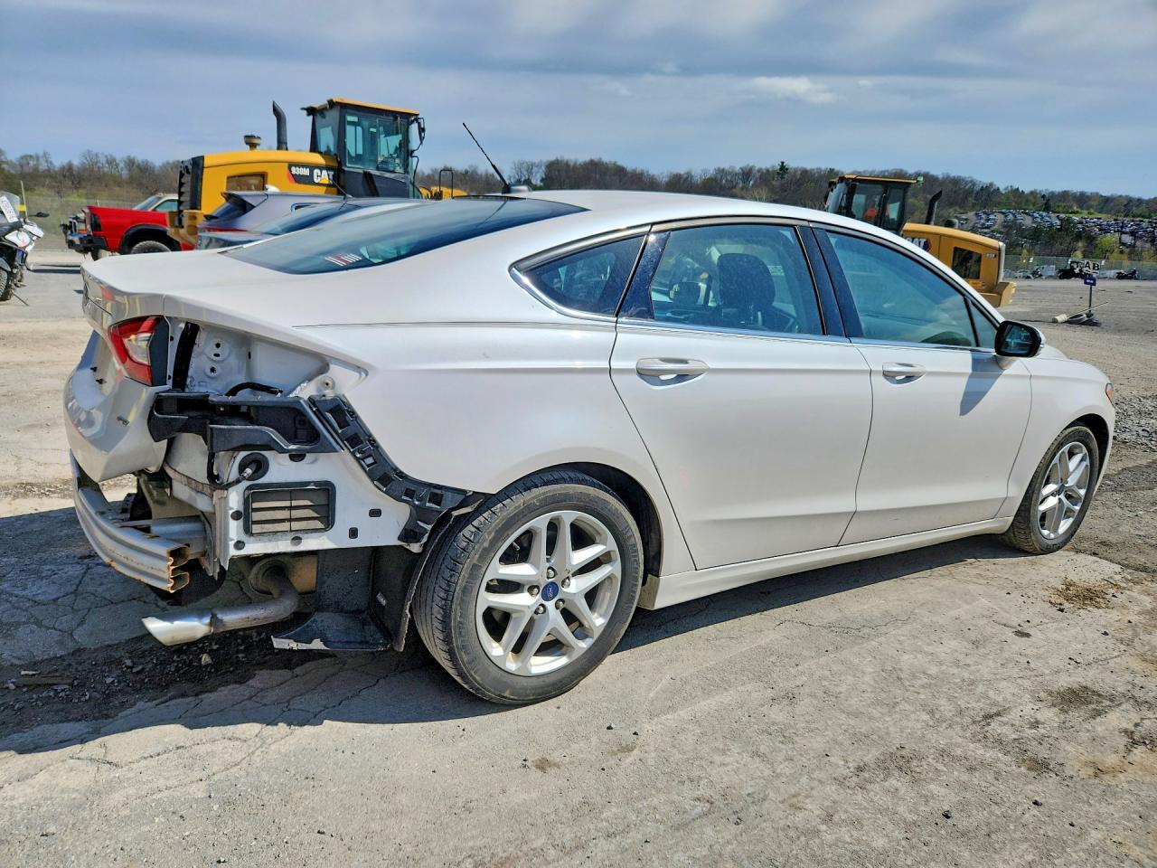 2015 Ford Fusion VIN 3FA6P0H76FR122500 photo 3