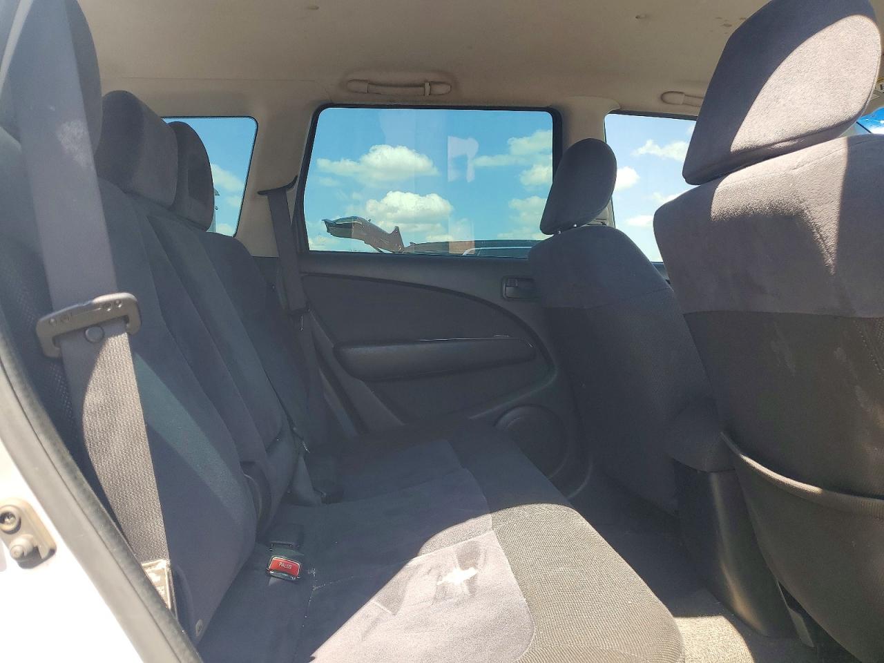 2004 MITSUBISHI Outlander VIN JA4LX31F24U028548 photo 11