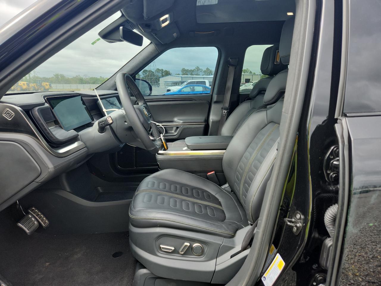 2023 RIVIAN Ris VIN 7PDSGABAXPN010167 photo 7