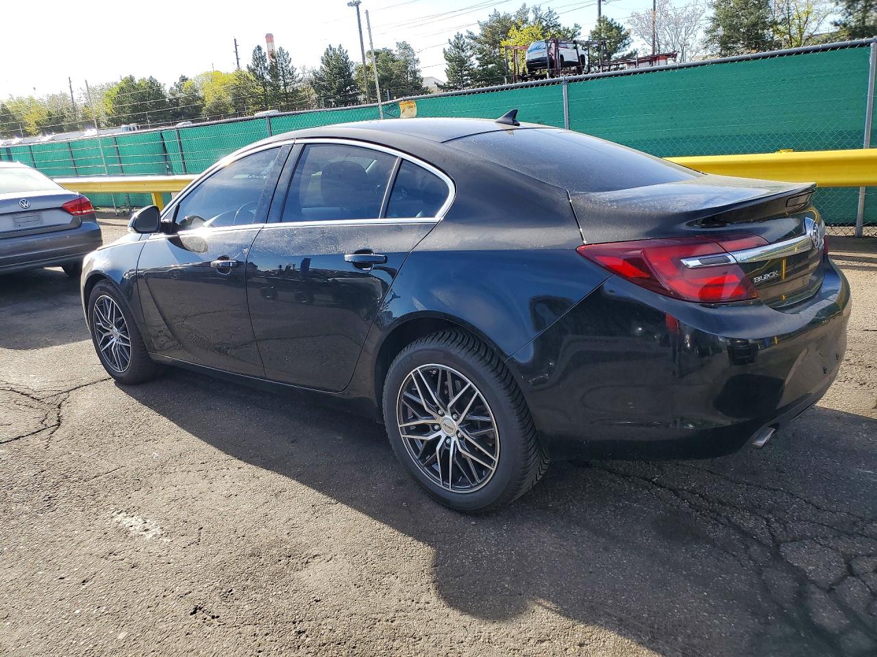 2014 Buick Regal VIN 2G4GL5EXXE9320363 photo 2