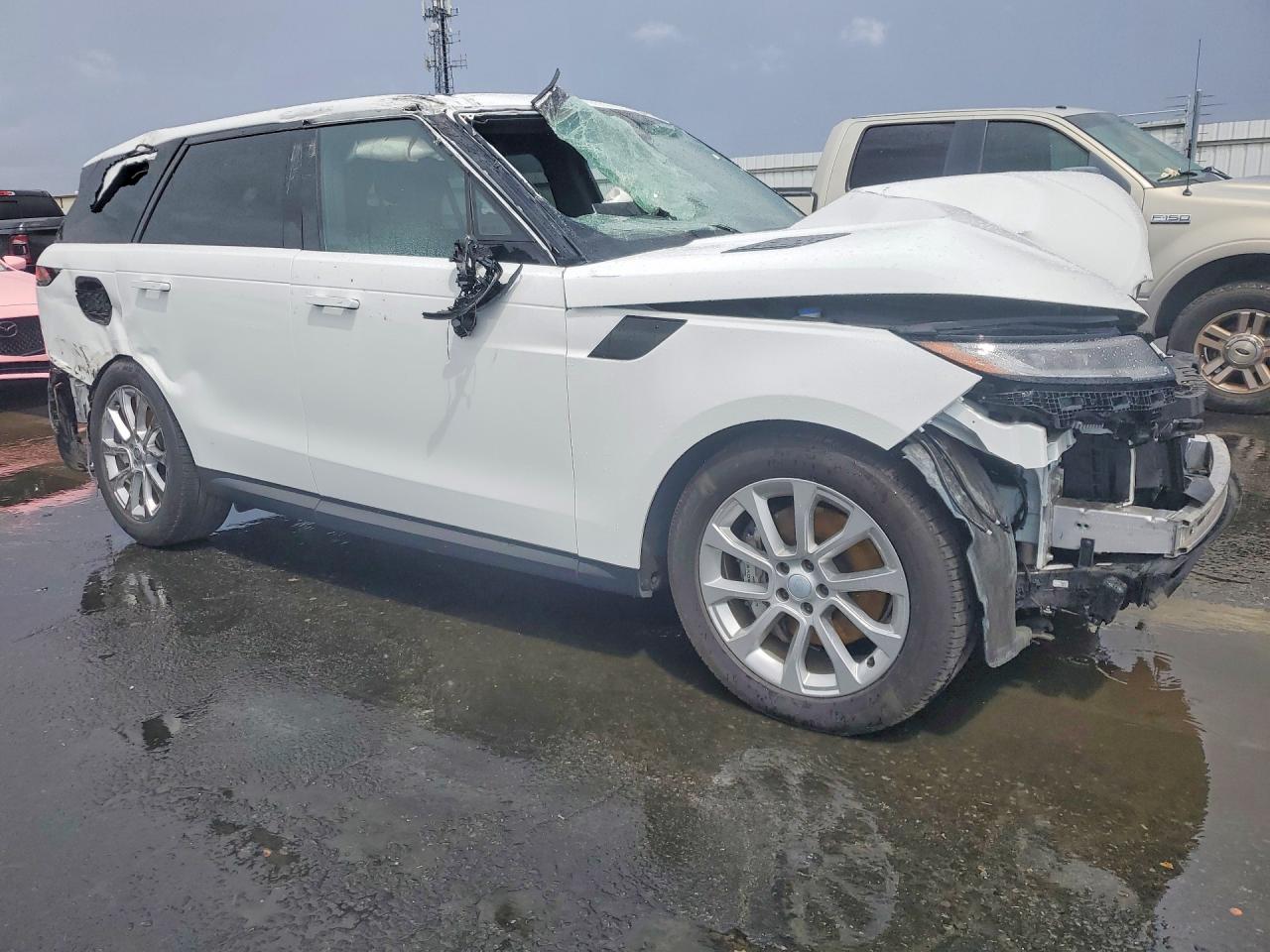 2025 Land Rangerover VIN SAL1P9EU8SA457533 photo 4