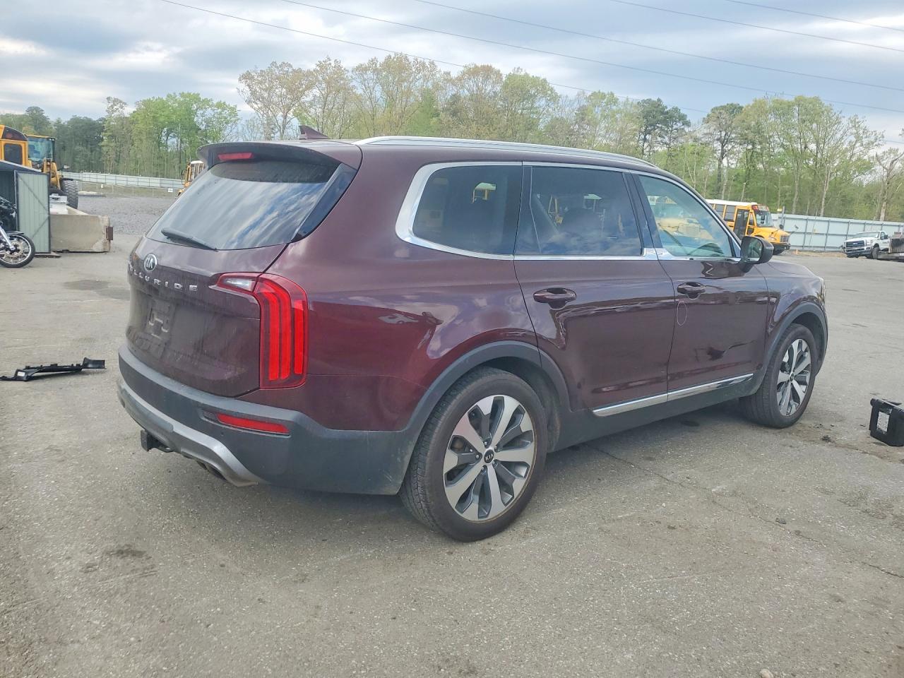 2021 Kia Telluride VIN 5XYP34HC4MG191692 photo 3