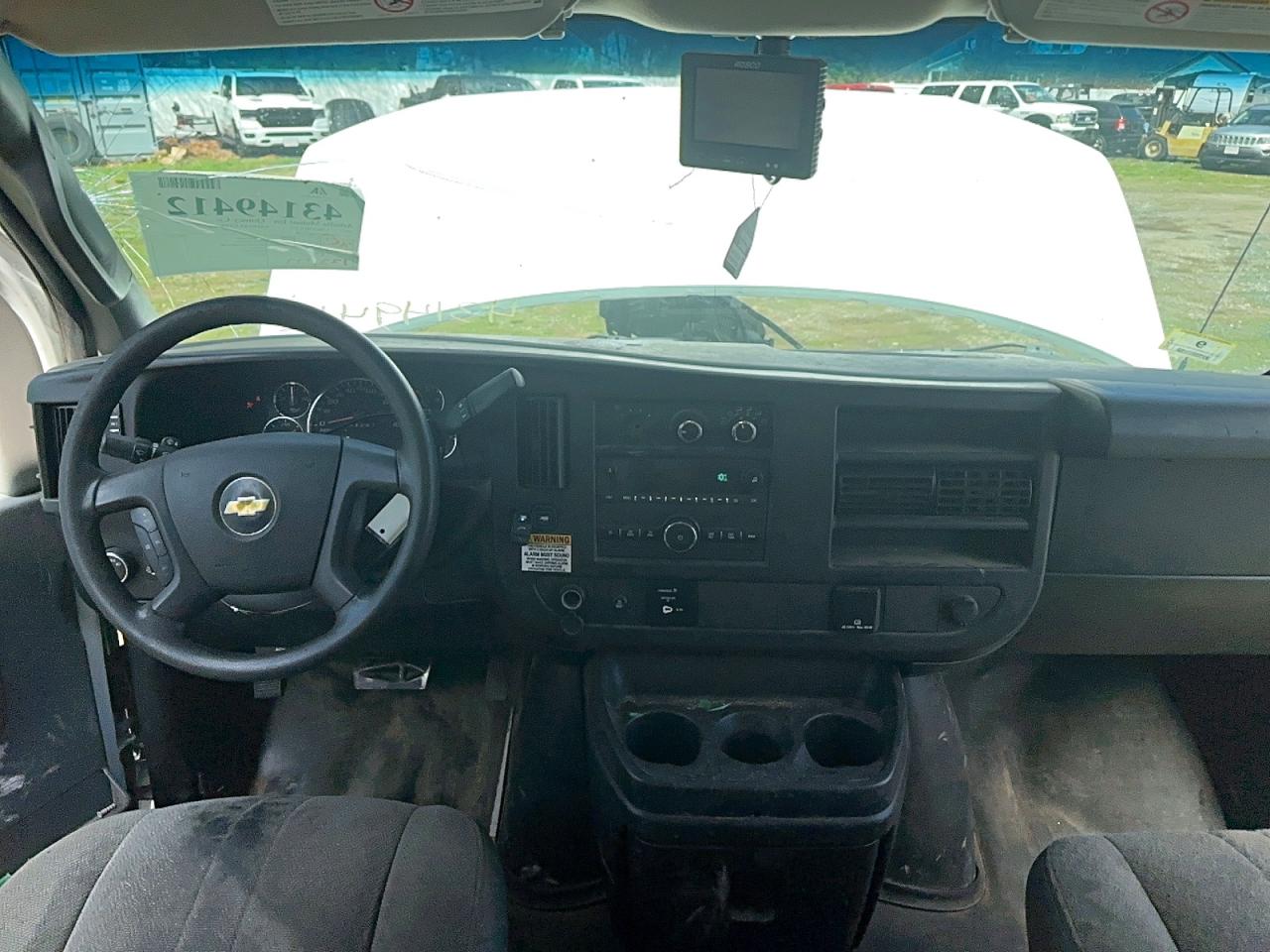2017 CHEV Express VIN 1GB0GRFF4H1333789 photo 9