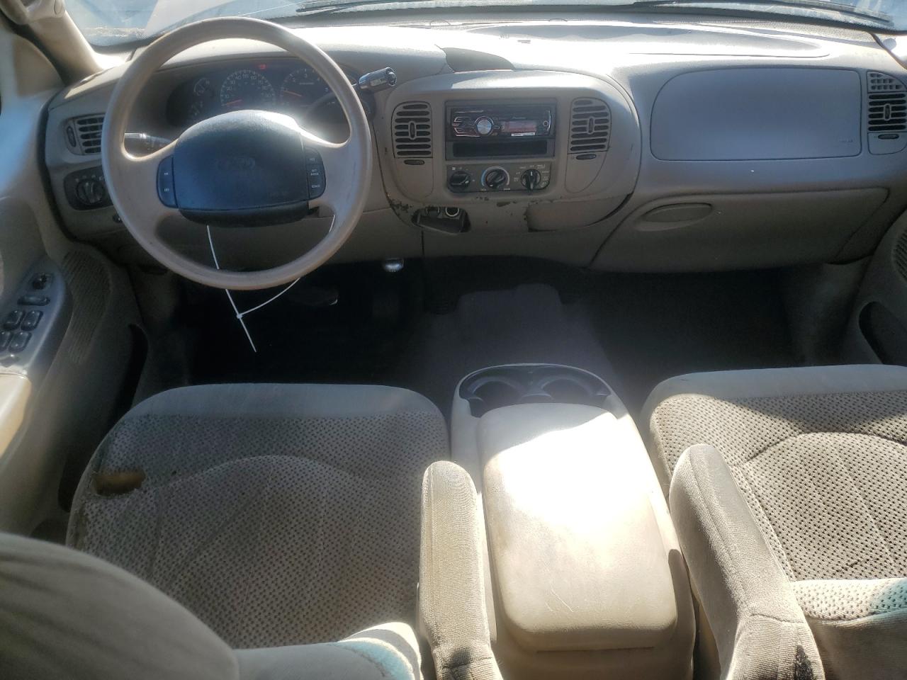 2001 Ford F150 VIN 1FTRW07L11KD66626 photo 8