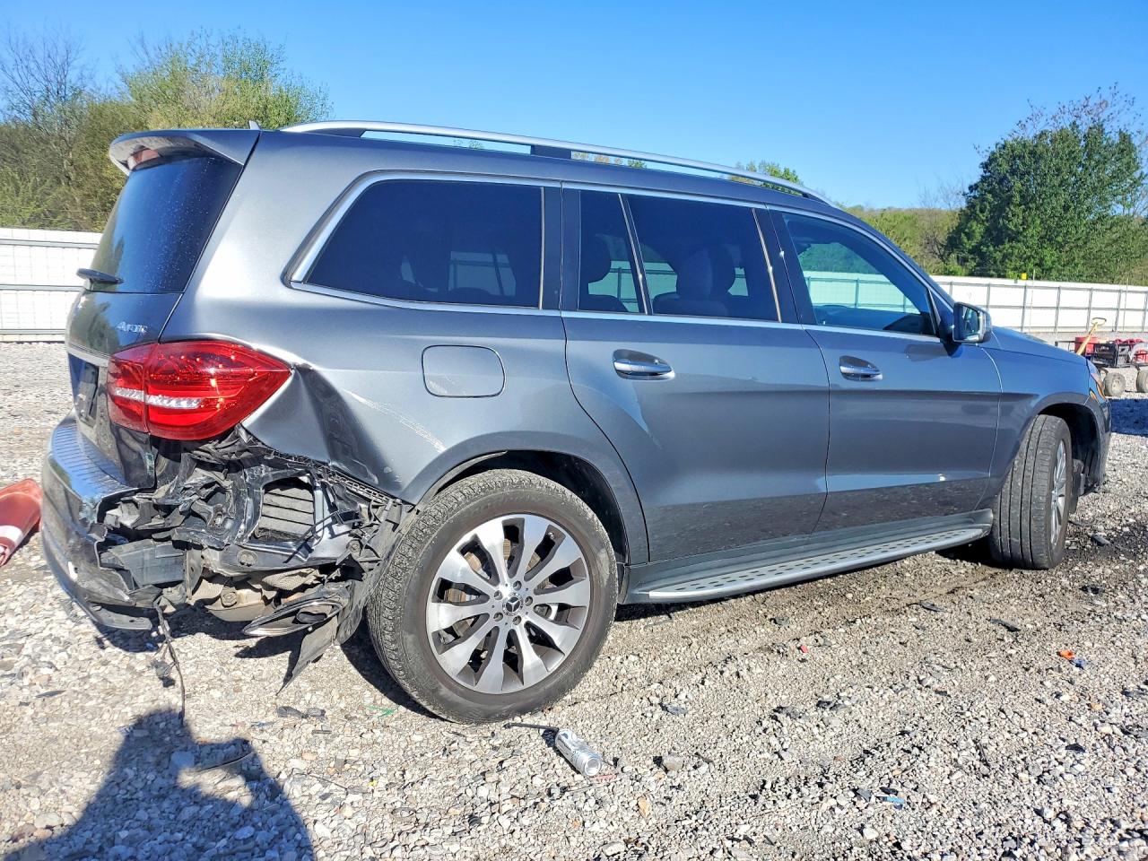 2018 Mercedes-Benz Gls-class VIN 4JGDF6EE5JB105853 photo 3