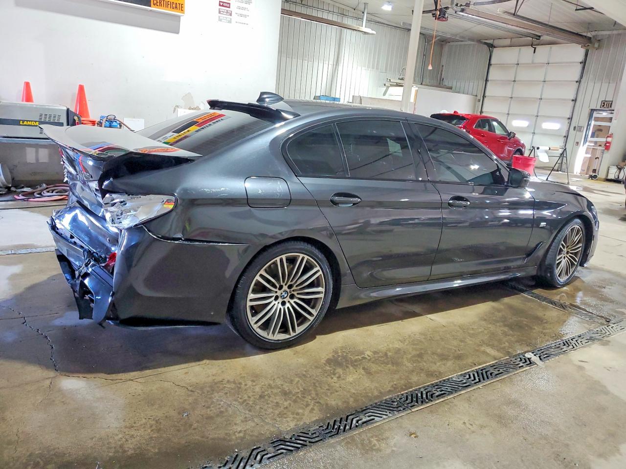 2019 BMW M5 VIN WBAJB9C50KB287502 photo 3