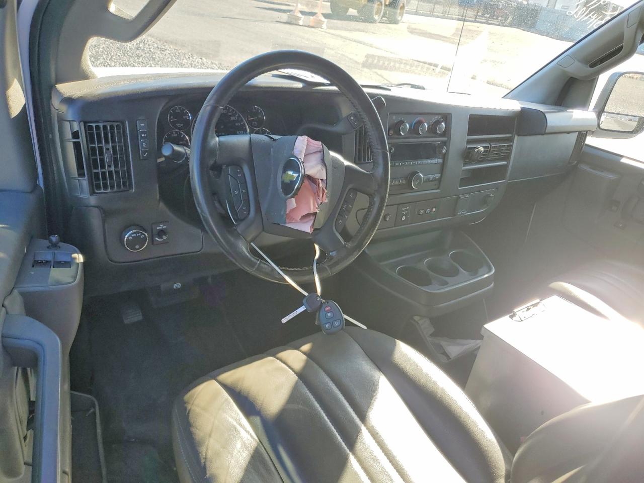 2022 CHEVROLET Express VIN 1GCWGAFP9N1174411 photo 8