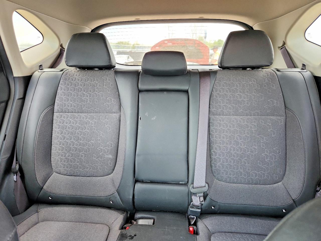 2024 Kia Seltos VIN KNDEUCAA5R7610368 photo 10